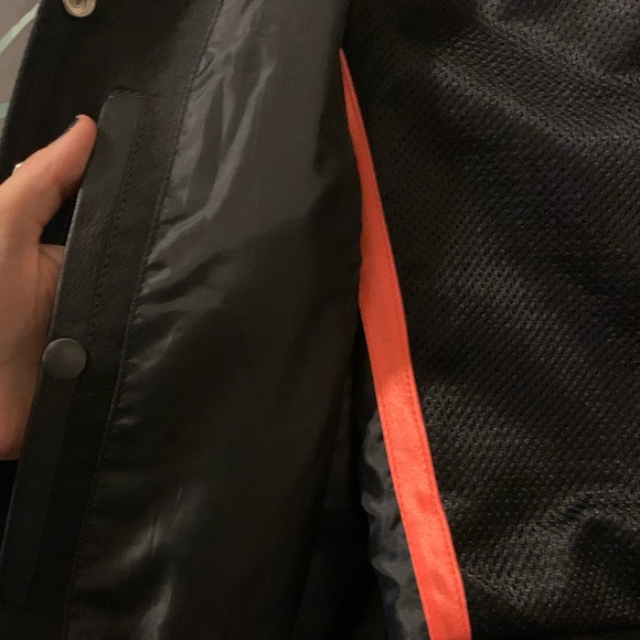 NWT Leather Motorcycle Vest - Picture 5 of 7